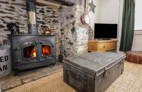 Bont Newydd House | Cobweb Cottage