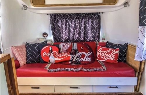 Irwin House | Coca-Cola themed 1968 Airstream. Walk to the Snake River.