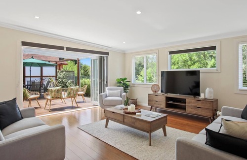 Bowral House | 'Cockatoo Cottage' Bowral