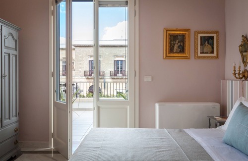 Salve Hotel | Coclee Guest Suite Palace