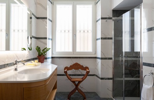 Salve Hotel | Coclee Guest Suite Palace