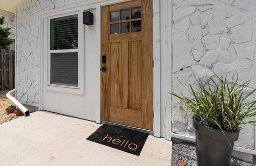 Jacksonville Beach Apartment | Coco Cottage: Fully Updated/Sparkling Clean