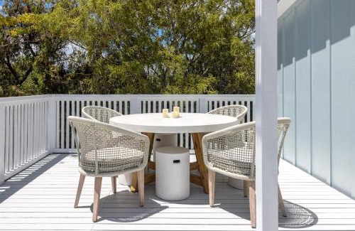 Oneroa House | Coco Grove Oneroa - Luxe Escape with Spa Pool