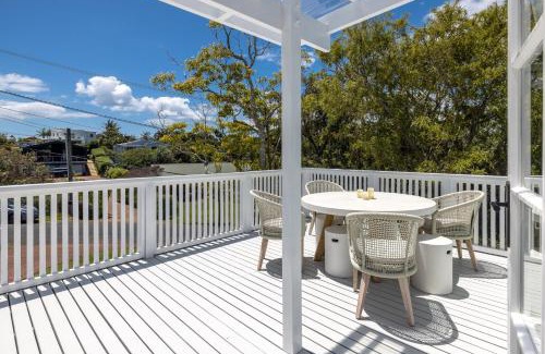 Oneroa House | Coco Grove Oneroa - Luxe Escape with Spa Pool