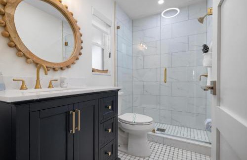 Whitney Beach House | COCO LOCO! Canal Front, Pool, Dock & More!