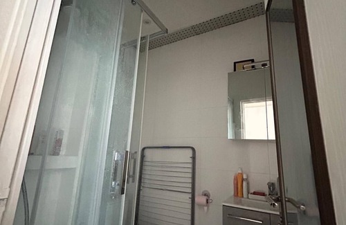 Asnieres-sur-Seine Apartment | Cocon de Bonheur 5 min St Lazare Paris