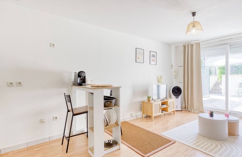 Plateau - Mont-Valerien Apartment | Cocon Urbain à deux pas de la défense - Terrace