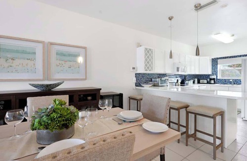 Northwest Point Condo | Coconut Bay Villas #122 West Bay 3 BR Oceanfront