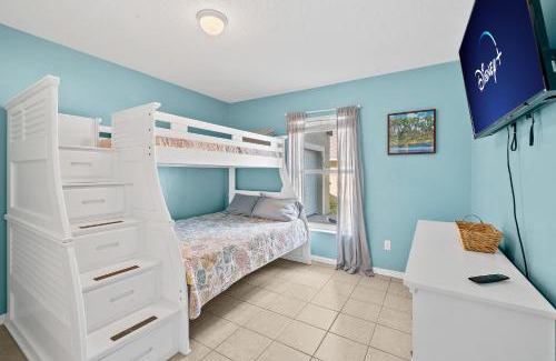 Indialantic House | Coconut Cabana - Duplex Delight, Beach-Themed 6BR Retreat with 2 Outdoor Patios & GRILL, Steps from the Sand!