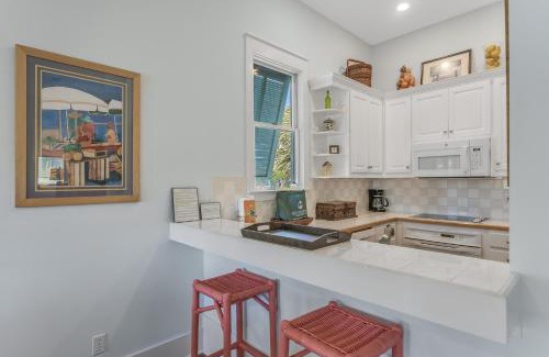 Holiday Isle House | Coconut Cottage At Destin Pointe Resort
