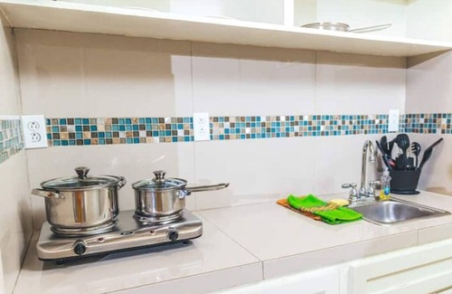 Nassau Apartment | COCONUT PALM HIDEAWAY-QUEEN