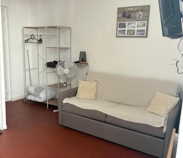 Beaucaire Apartment | Cocoon 3 - Studio bohème rénové Centre historique Beaucaire