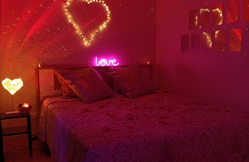 Casselardit Apartment | Cocoonspa Love Room Avec Jacuzzi, Idéal Pour un Couple