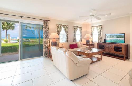 Seven Mile Beach House | Cocoplum #7 Condo