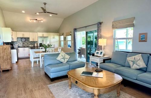 Seven Mile Beach House | Cocoplum #8 Condo
