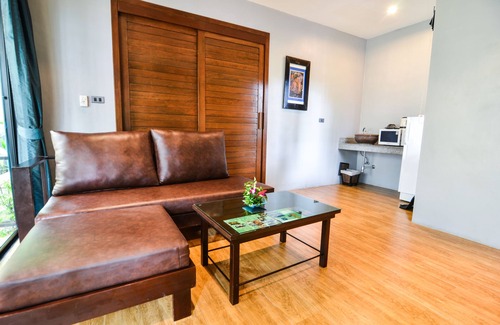 Chalong Hotel | Cocoville Phuket Resort