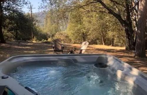 Mariposa Apartment | Cody's Cozy Cottage-Near Yosemite