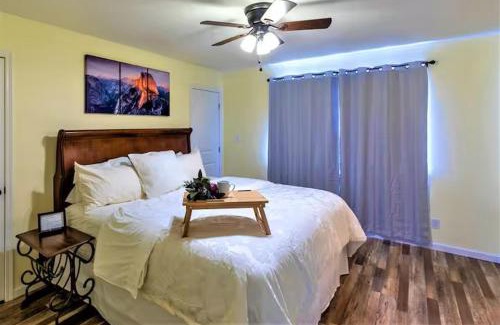 Mariposa Apartment | Cody's Cozy Cottage-Near Yosemite