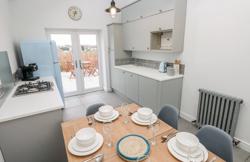 Burry Port Cottage | Coeden Bach
