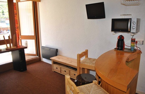 Puy-Saint-Vincent Apartment | Coeur de station apartment 4/5 people
