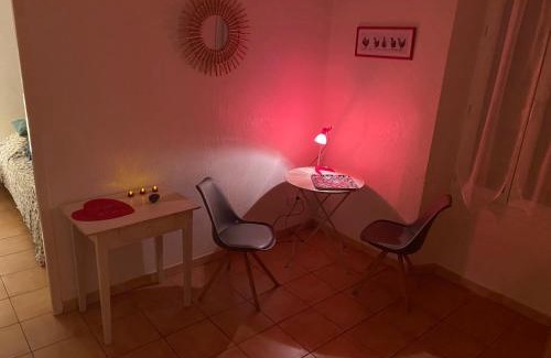 Bormes-Les-Mimosas Bed & Breakfast | Coeur de village