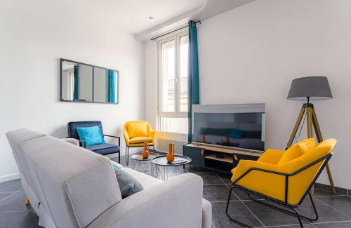 Cholet House | Coeur de ville #H2- Central & Cosy - Logement partagé - Chambre privée