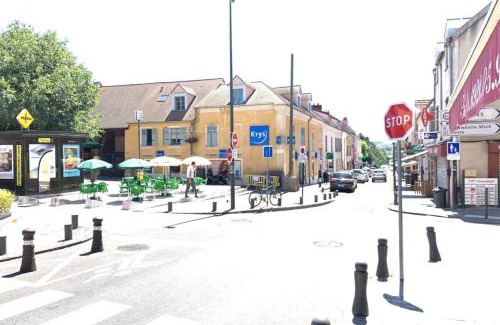 Quartier Centre Ville Apartment | Coeur Massy M7 Rer BC 600m - Orly20 min