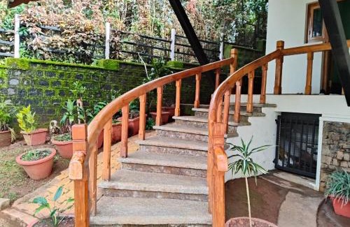 Stuart Hill House | Coffee cottage guest house