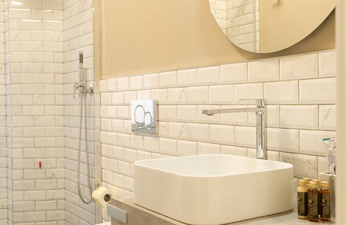 Bullona Apartment | Coffee Ribbon
