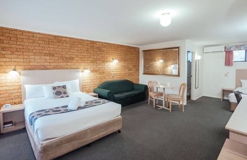 Coffs Harbour Hotel | Coffs Windmill Motel