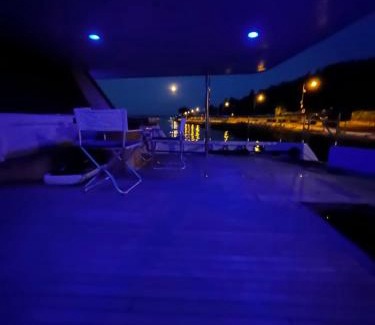 Bocca di Magra-La Ferrara Boat Rental | Cohete Boat