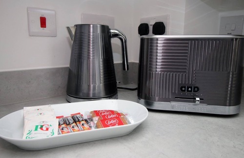 Whitchurch Apartment | Cohost Partners Stylish 2BR Retreat Free Parking