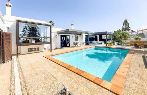 Los Mojones Villa | Cois Farraige