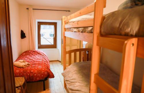 Pie Falcade Apartment | COL DE RIF Appartamento Storico nelle Dolomiti