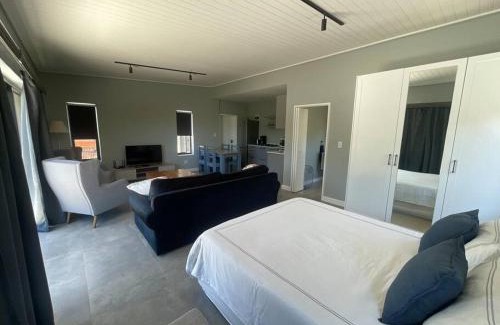 Sedgefield Apartment | Cola Beach Nomads Nook