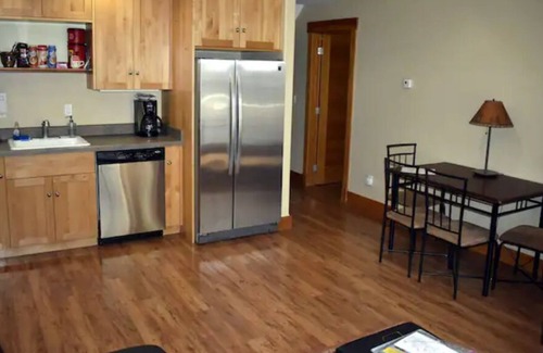 Sandpoint House | Colburn Woods Carriage House