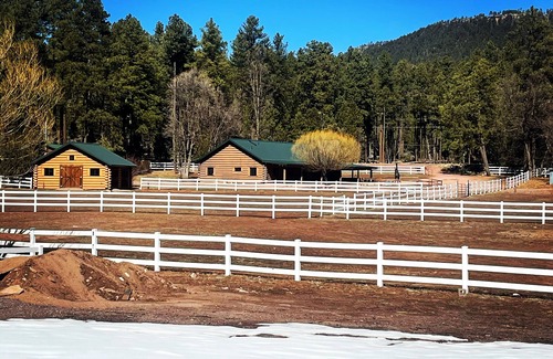 Payson Cabin | Colcord Cabin on 3 acres