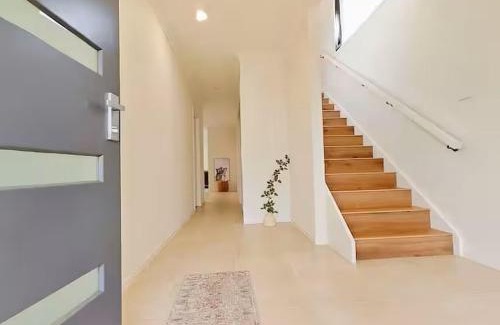 Colebee Villa | Colebee5 BR house near park and shop