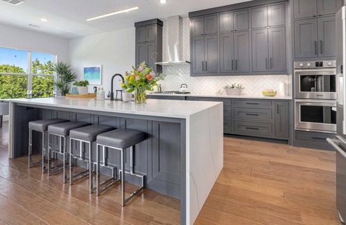 Bentonville House | Coler Mountain Retreat - Trail Entry