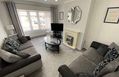 Thornton-Cleveleys House | COLERIDGE LODGE