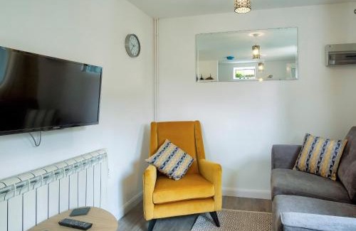 Wainfleet All Saints House | Coley Cottage