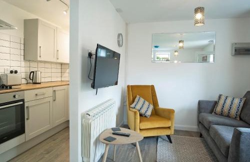 Wainfleet All Saints House | Coley Cottage