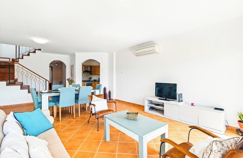 Atalaia Villa | Colina da Atalaia - Villa 6 with shared pool