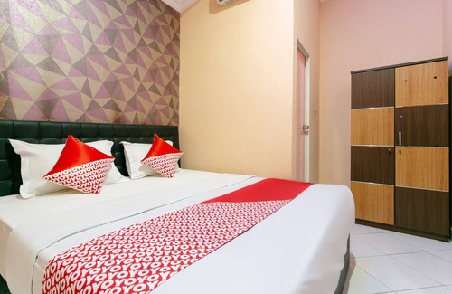 Palangkaraya Hotel | COLLECTION O 3428 Hotel Marimar