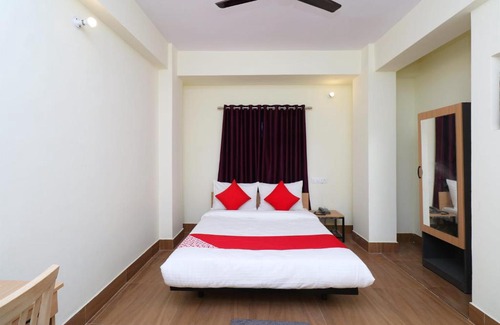 Danapur Hotel | Collection O 74428 Hotel Pranjal Inn Bailey Rd