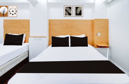 Valenzuela Hotel | Collection O BRBlock Boutique & Residences, Santa Cruz Olympia, Makati