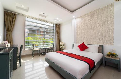 Phu My Hung Hotel | Collection O Cozy 5 Hotel - Near SECC
