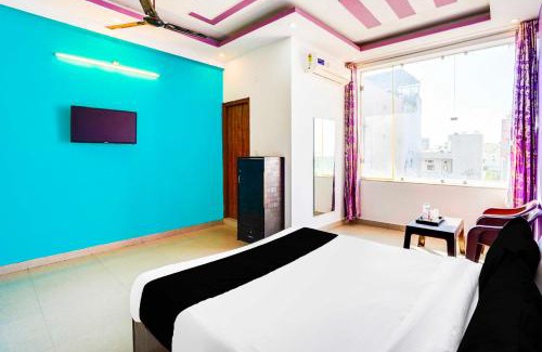 Dehradun Hotel | Collection O Kedarpuram doon university