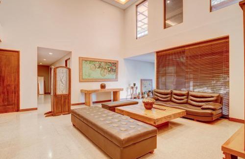Cilandak Hotel | Collection O near MRT Cipete Raya formerly Terogong Sembilan