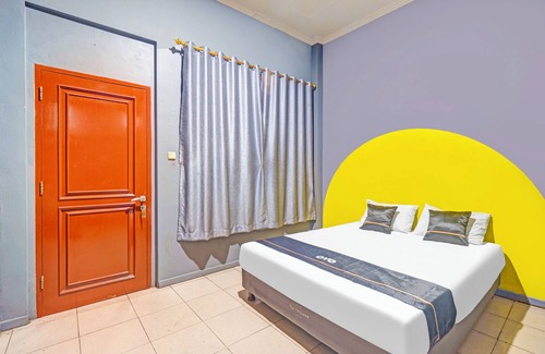 Palmerah Hotel | Collection O Tanah Abang Near Stasiun Tanah Abang Formerly Hotel Bimo Slipi